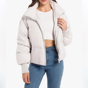 Orolay nude bomber crop jacket oversized size small